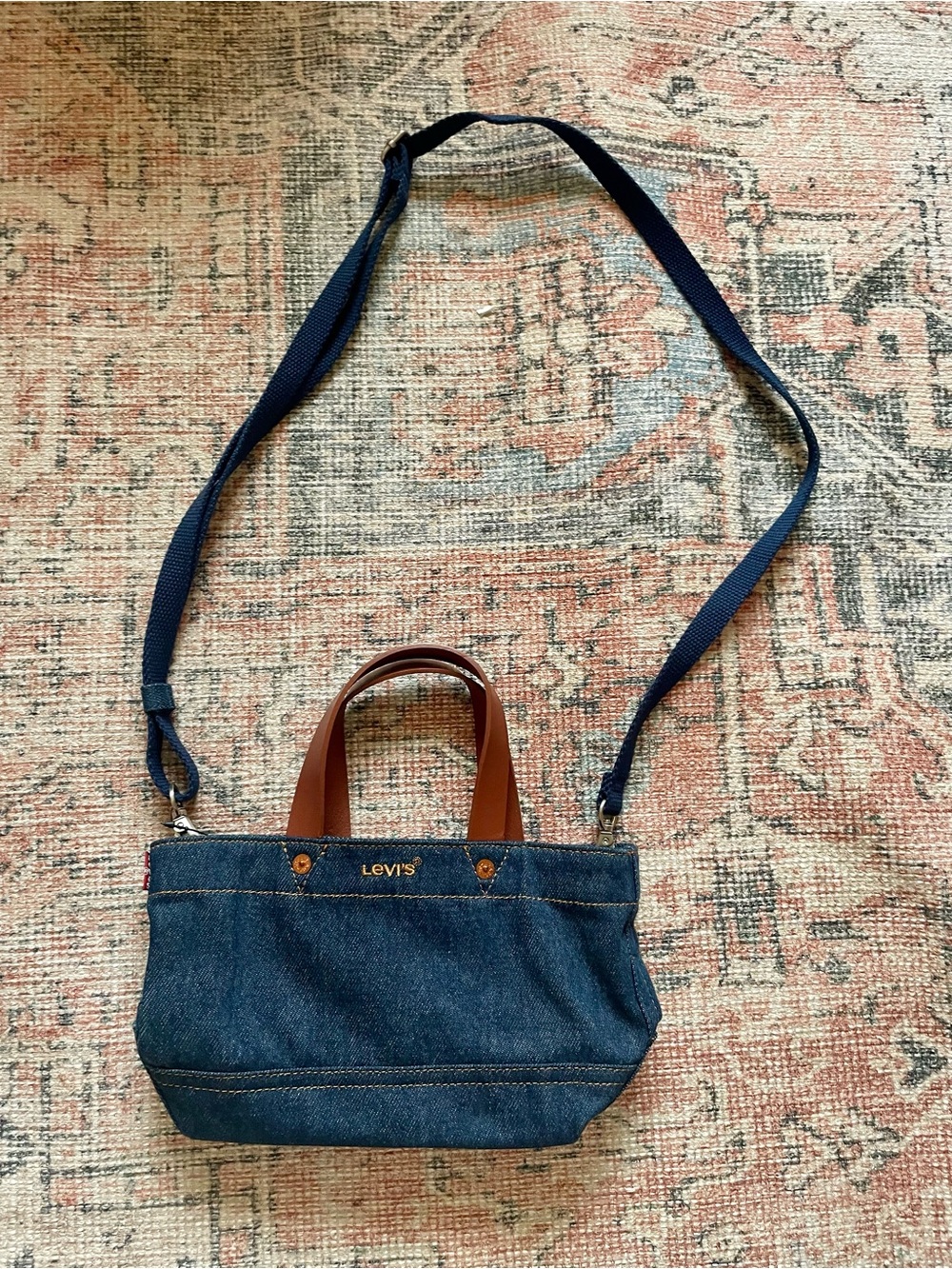 Levi’s Dark Rinse Denim Heritage Micro Tote Bag with Shoulder Strap NWOT